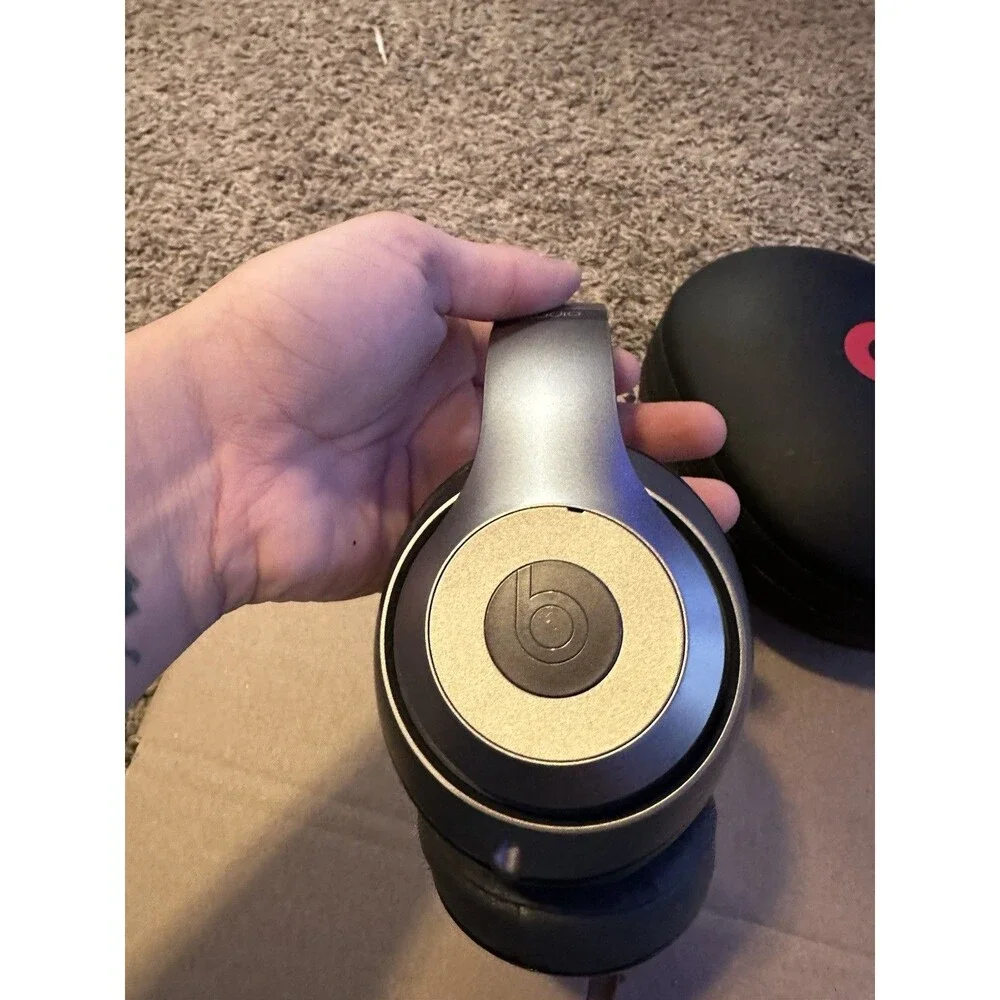 Beats by Dr. Dre Studio2 WIRED Headphones -✅️ Titanium